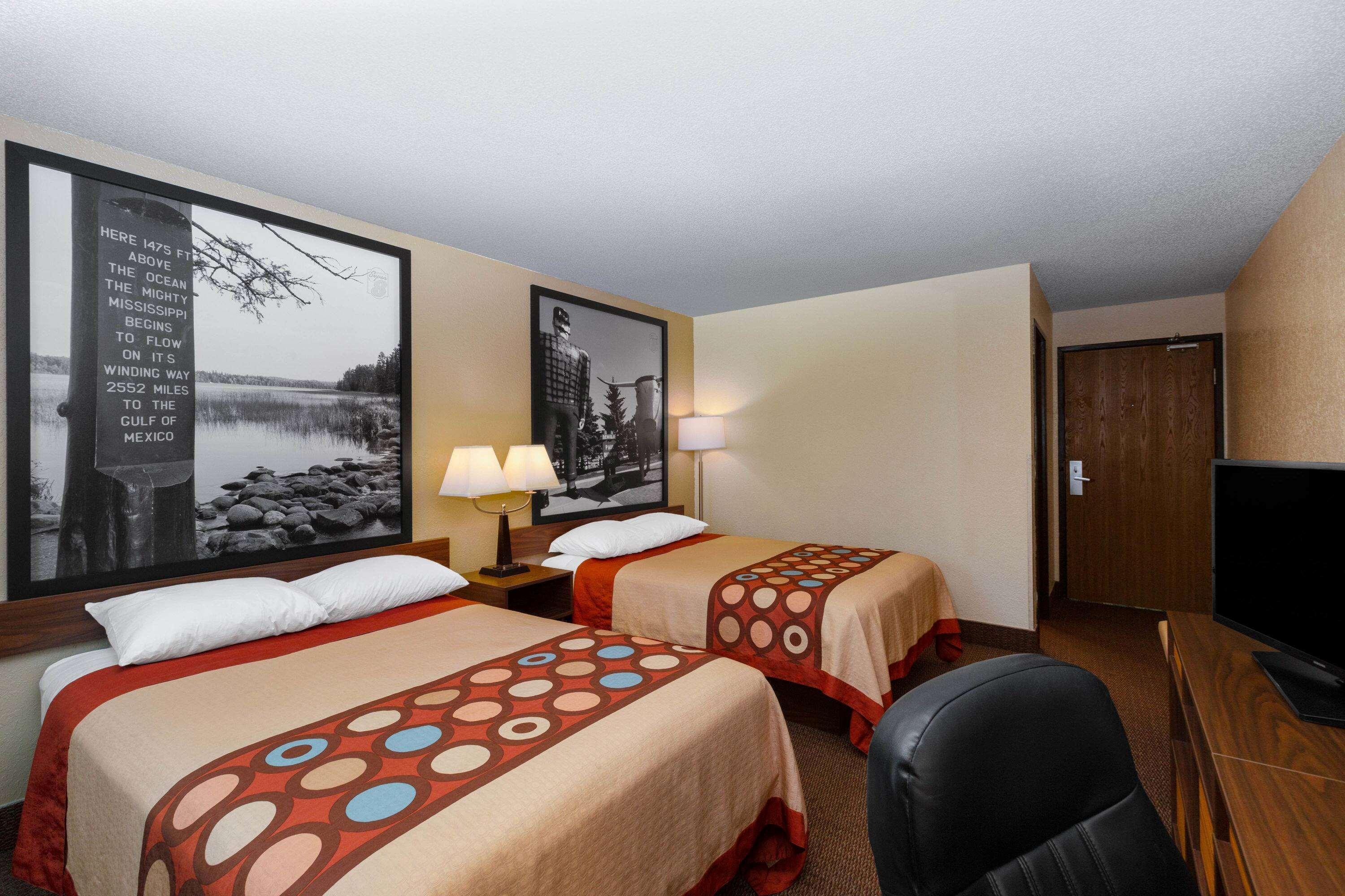 Super 8 By Wyndham Bemidji Mn Hotel Exterior photo