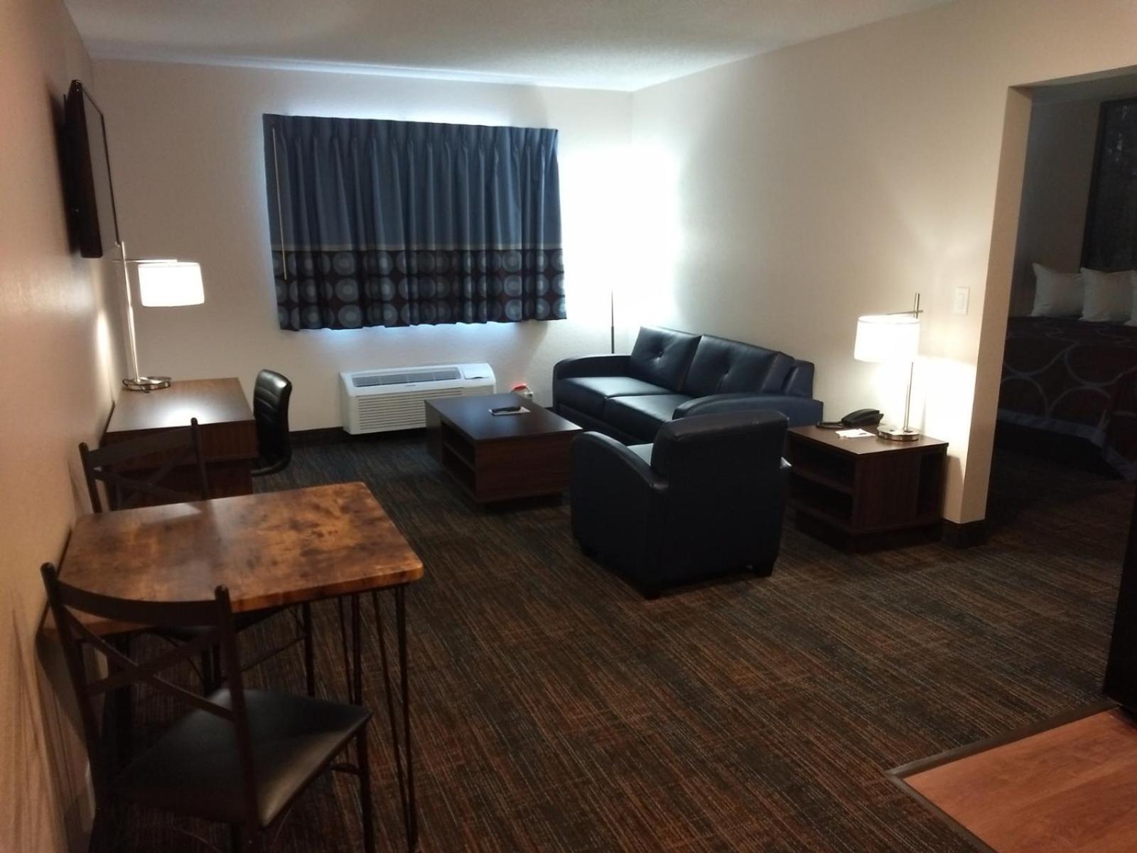 Super 8 By Wyndham Bemidji Mn Hotel Exterior photo